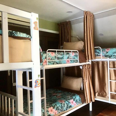 Хостел Blockhouse Samui Маенам Экстерьер фото