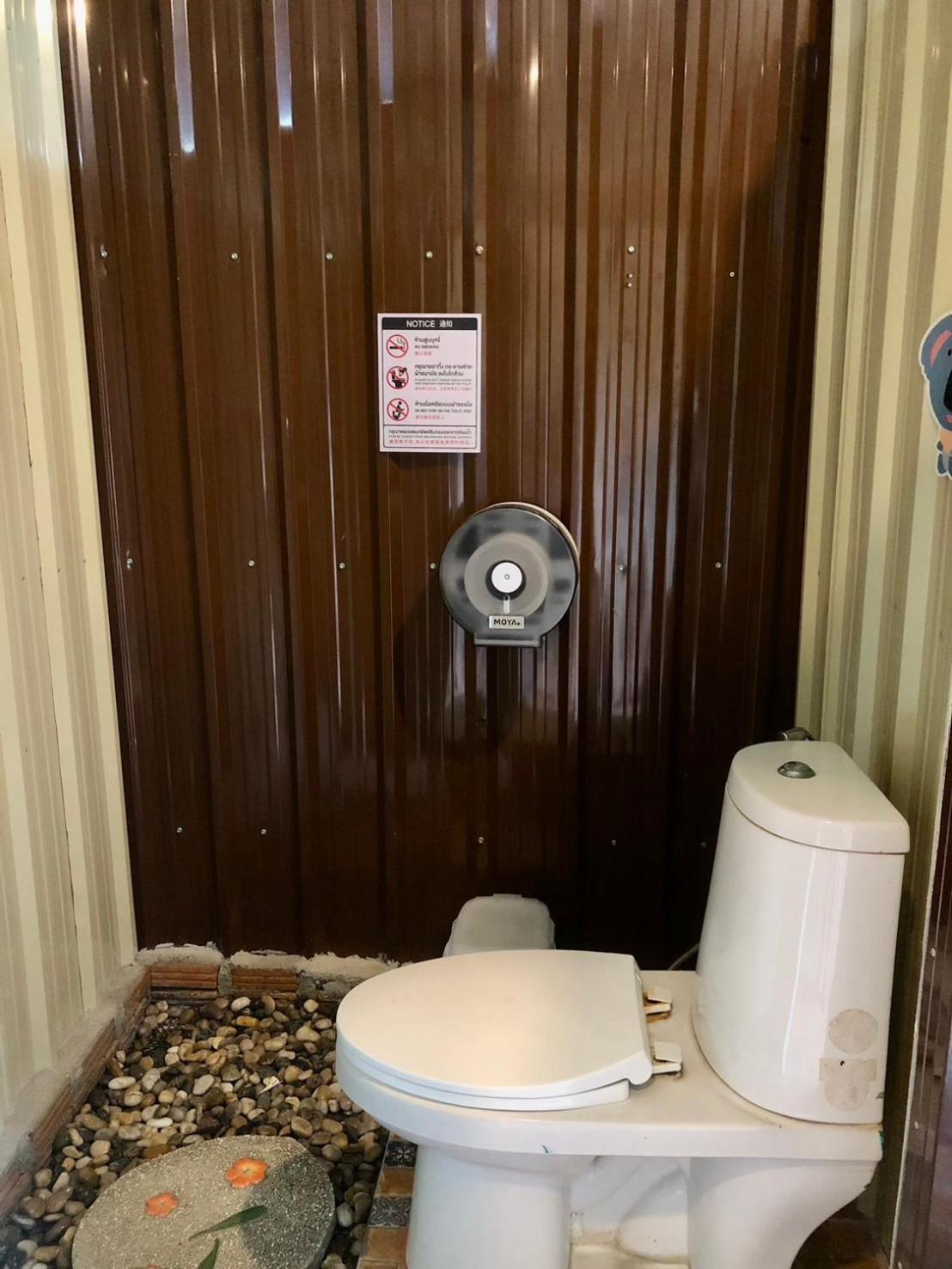 Хостел Blockhouse Samui Маенам Экстерьер фото
